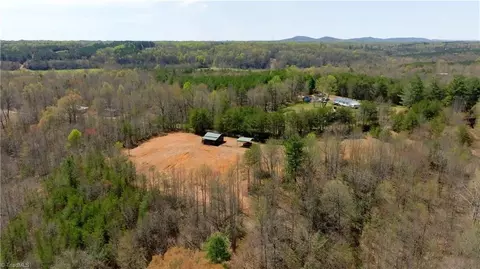 335 Phillips Rd, Dobson, NC 27017 photo 10