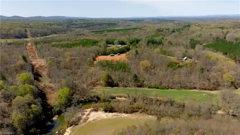 335 Phillips Rd, Dobson, NC 27017 photo 7