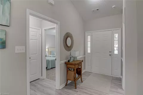 3954 Cobblestone Bend Dr, High Point, NC 27265 photo 4