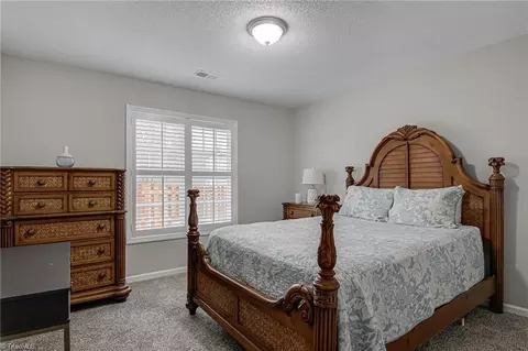 3954 Cobblestone Bend Dr, High Point, NC 27265 photo 16