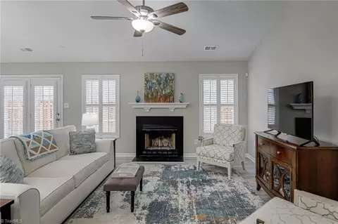 3954 Cobblestone Bend Dr, High Point, NC 27265 photo 6