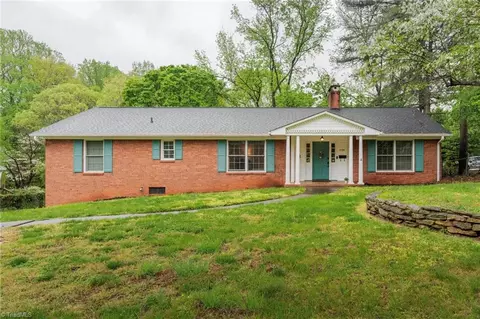 3720 Fentriss Dr, Winston Salem, NC 27103