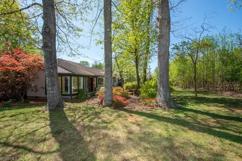 136 Old Mill Rd #D, High Point, NC 27265 photo 5