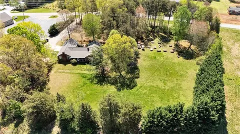 4534 Jessup Grove Rd, Greensboro, NC 27410
