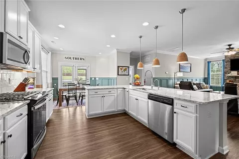 Kitchen - 2139 Crosswind Dr, Graham, NC 27253 photo 2 of 3