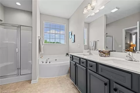 Bath - 2139 Crosswind Dr, Graham, NC 27253 photo 2 of 3