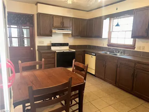 Kitchen - 112 Hickory Ln, King, NC 27021 photo 4 of 4