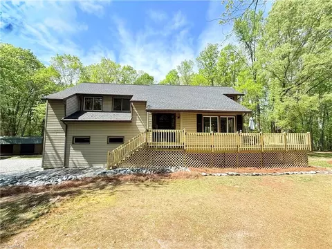 4741 Melvina Rd, Greensboro, NC 27406