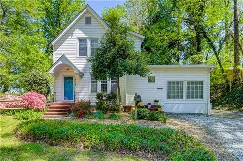 421 Corona St, Winston Salem, NC 27103