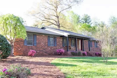 159 Evans Ln, Wilkesboro, NC 28697