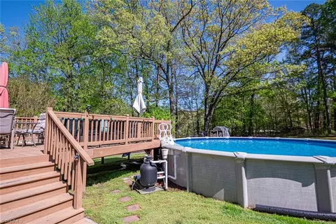Exterior - 314 Monnell Dr, High Point, NC 27265 photo 3 of 6
