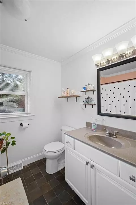 Bath - 511 Sherbrook Dr, High Point, NC 27262 photo 2 of 2