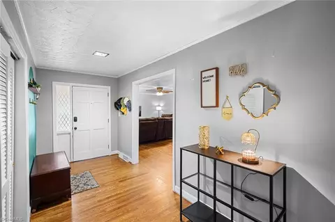 Entry Way - 511 Sherbrook Dr, High Point, NC 27262 photo 5 of 6