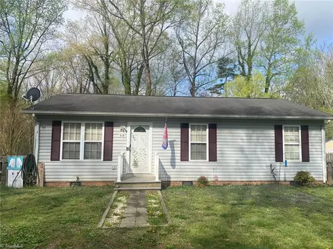 510 Mineral Springs Dr S, Jonesville, NC 28642