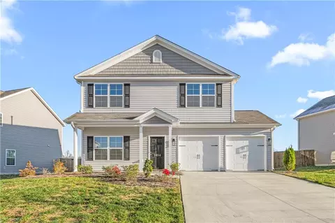 1036 Thicket Dr, Burlington, NC 27217