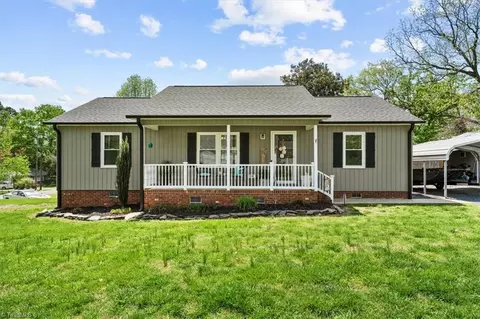 705 Depot St, Randleman, NC 27317