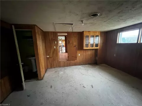 1164 Memorial Hwy E, Harmony, NC 28634 photo 5