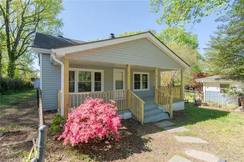 2015 Opal Dr, Greensboro, NC 27403