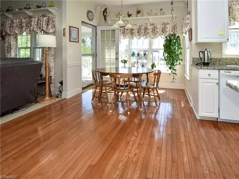 104 Prestwick Ct, King, NC 27021 photo 11