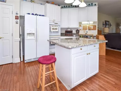 104 Prestwick Ct, King, NC 27021 photo 9