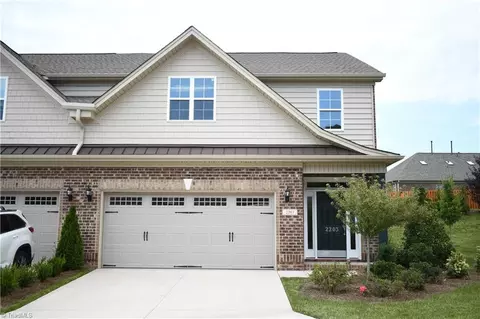 2203 Friedberg Village Dr, Winston Salem, NC 27127