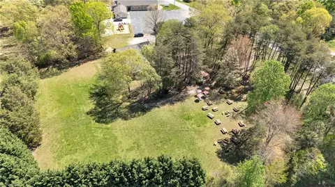 4538 Jessup Grove Rd, Greensboro, NC 27410