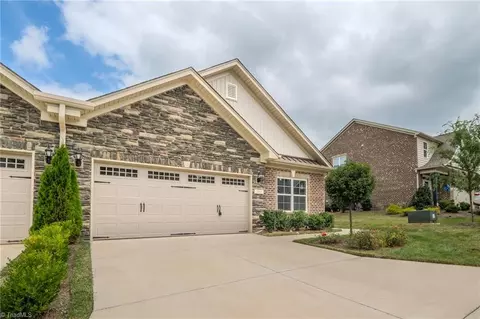 2103 Friedberg Village Dr, Winston Salem, NC 27127