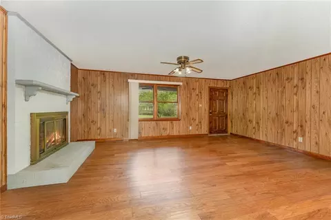 Living - 3795 Red Fox Rd, Trinity, NC 27370 photo 1 of 4