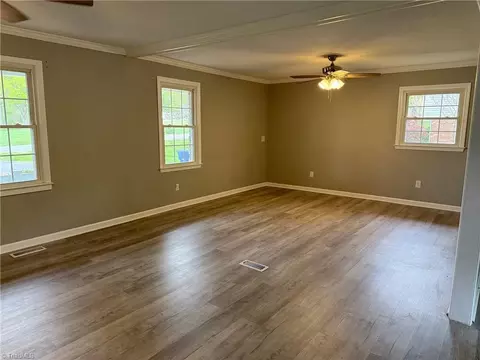 Living - 169 Pine View Rd, Eden, NC 27288 photo 2 of 3