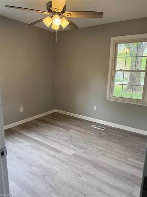 Bedroom - 169 Pine View Rd, Eden, NC 27288 photo 2 of 2