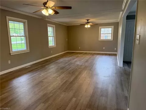 Living - 169 Pine View Rd, Eden, NC 27288 photo 3 of 3