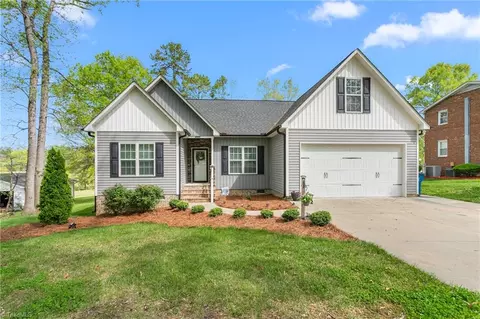 4805 Roby Dr, Archdale, NC 27263