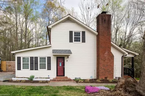 224 Oak Forest Ln, Trinity, NC 27370