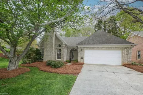 143 Wellesborough Rd, Winston Salem, NC 27104