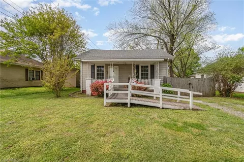 725 Beaumont Ave S, Burlington, NC 27217