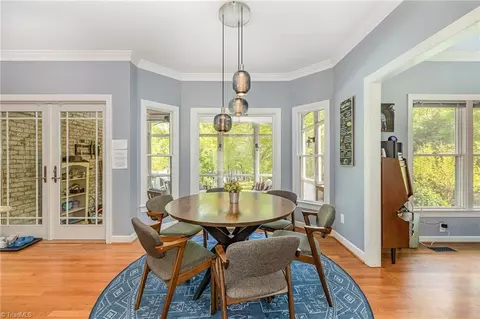 Dining - 2607 Burch Pt, High Point, NC 27265 photo 4 of 5
