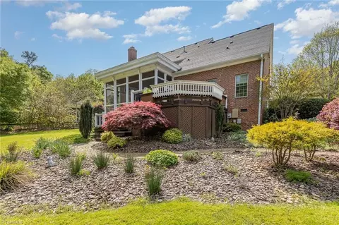 Exterior - 2607 Burch Pt, High Point, NC 27265 photo 9 of 10