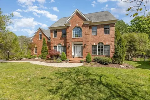 Exterior - 2607 Burch Pt, High Point, NC 27265 photo 2 of 10