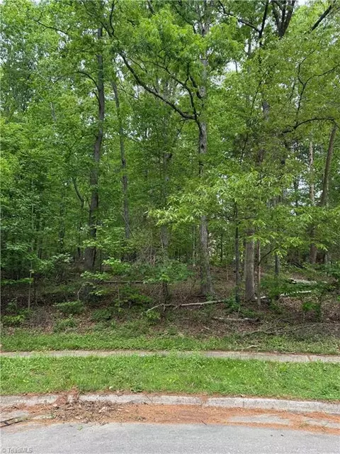 1204 Ascot Ct, High Point, NC 27262