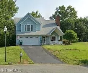 108 Hanover Ct, King, NC 27021