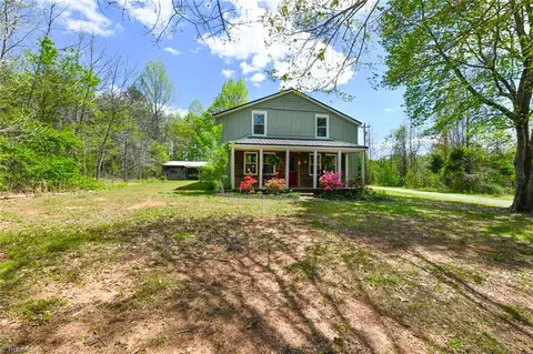 163 Harrison Crossroad Loop, Reidsville, NC 27320