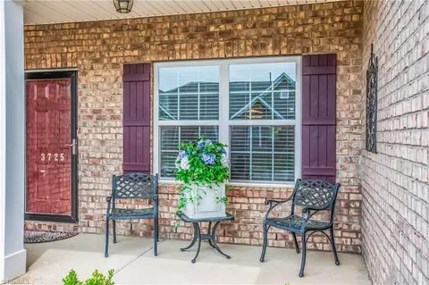 3725 Copper Ct, High Point, NC 27265 photo 4