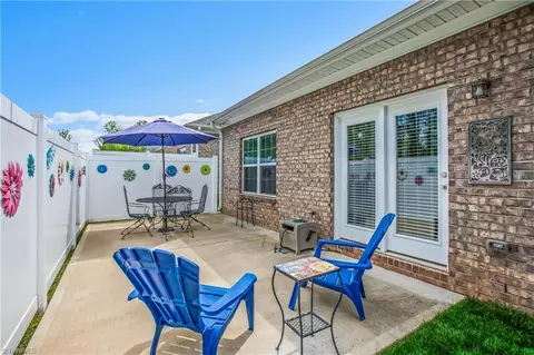 3725 Copper Ct, High Point, NC 27265 photo 31