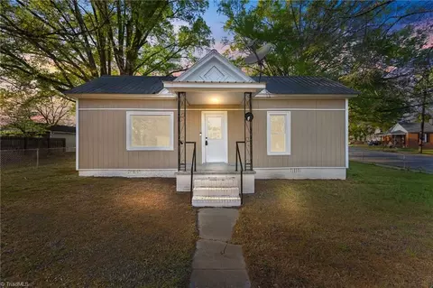 621 Morehead St, Eden, NC 27288