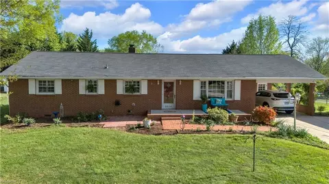 5314 Mountain View Rd, Winston Salem, NC 27104