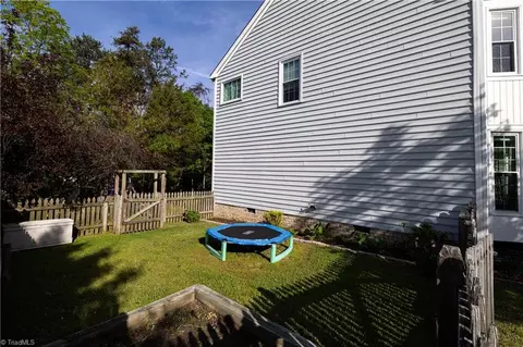 Exterior - 1403 Spring Tree Ct, High Point, NC 27265 photo 7 of 8
