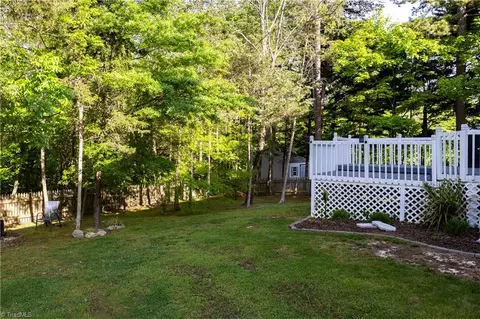 Exterior - 1403 Spring Tree Ct, High Point, NC 27265 photo 6 of 8