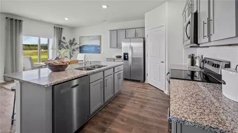 701 Starfall Rd, Graham, NC 27253 photo 6