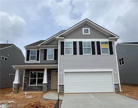 1980 Abbotts Vista Dr, Kernersville, NC 27284