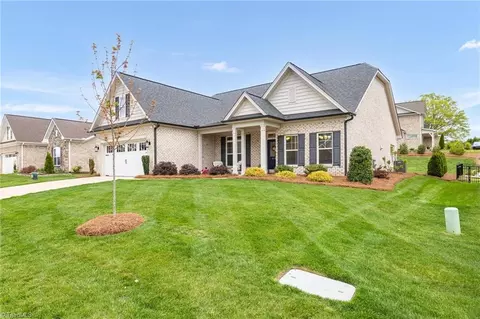 516 Petree Knoll Ct, Winston Salem, NC 27106